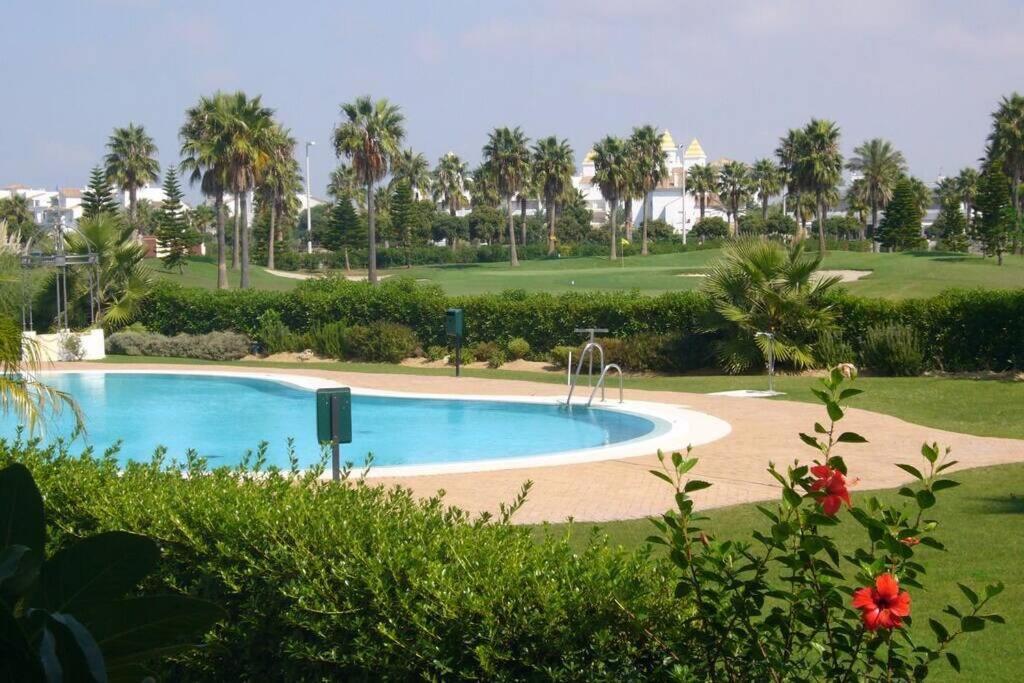 Apartamento En Playa Del Infante Rota Exterior photo
