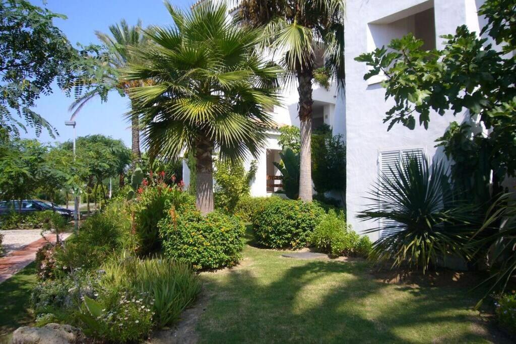 Apartamento En Playa Del Infante Rota Exterior photo